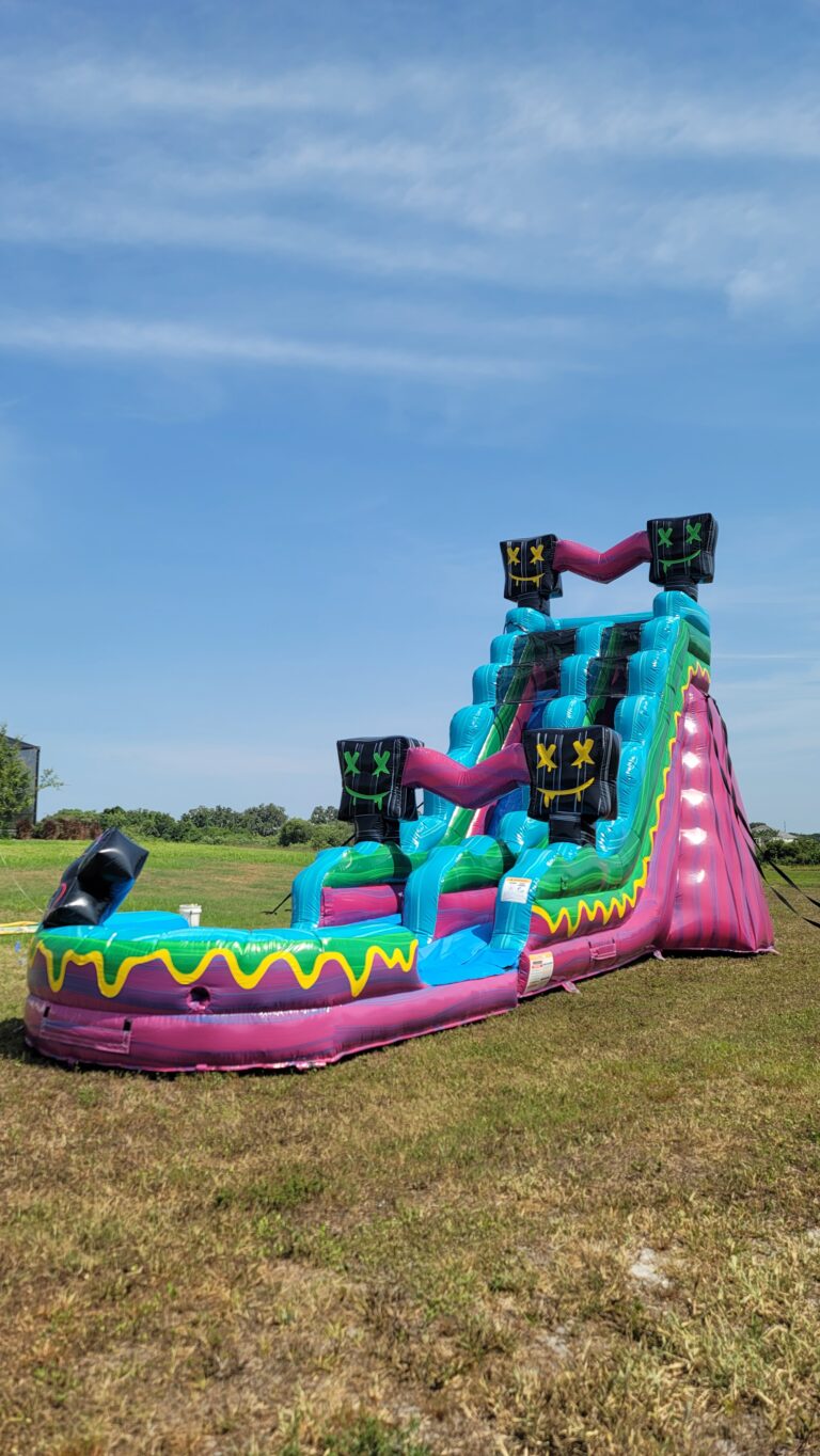 Gaming inflatable Waterslide